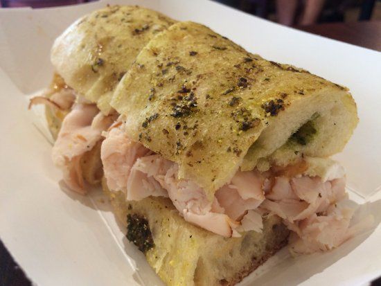 Big Mountain Deli & Crêperie